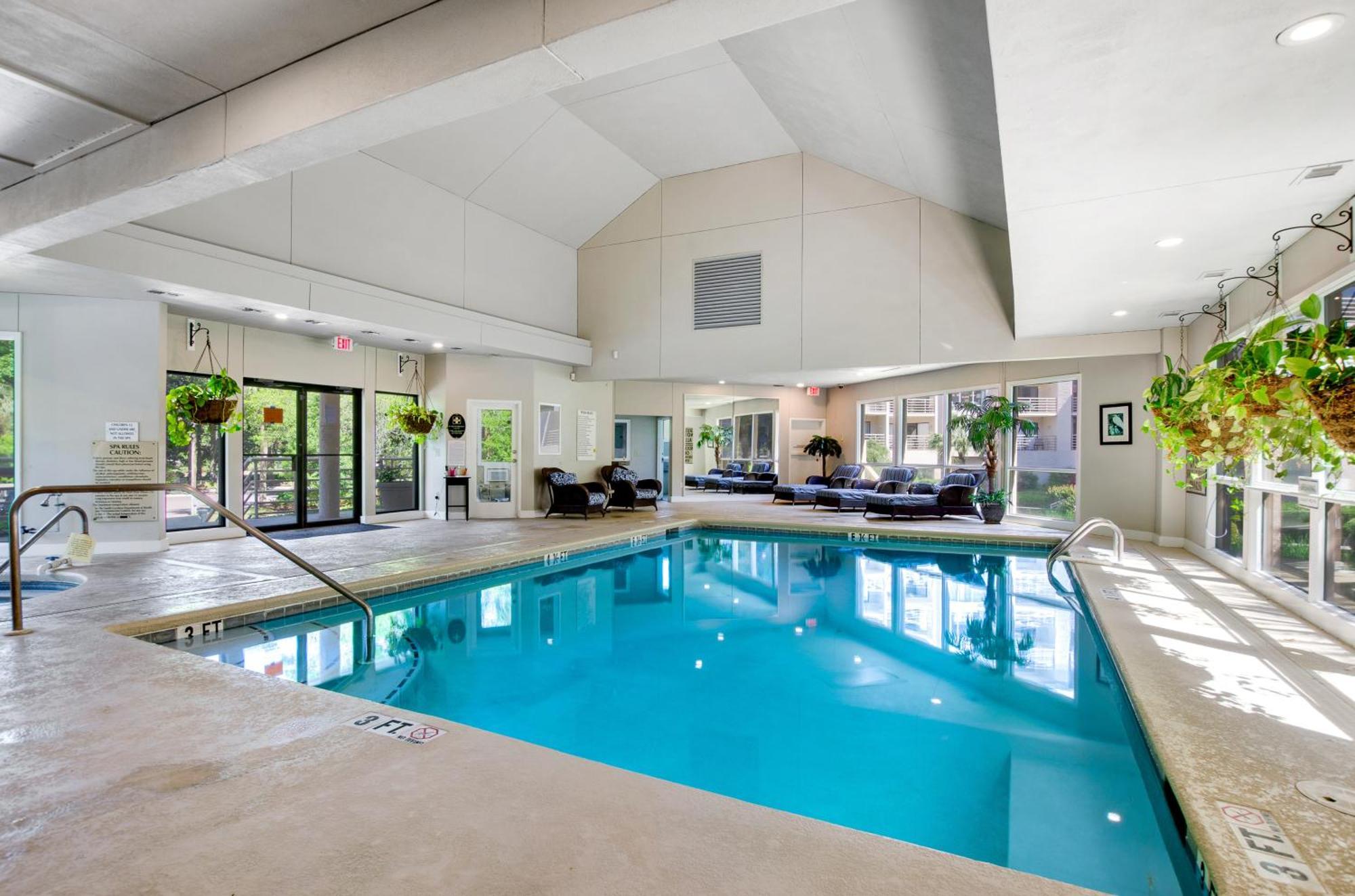 Villamare Hilton Head Island Room photo