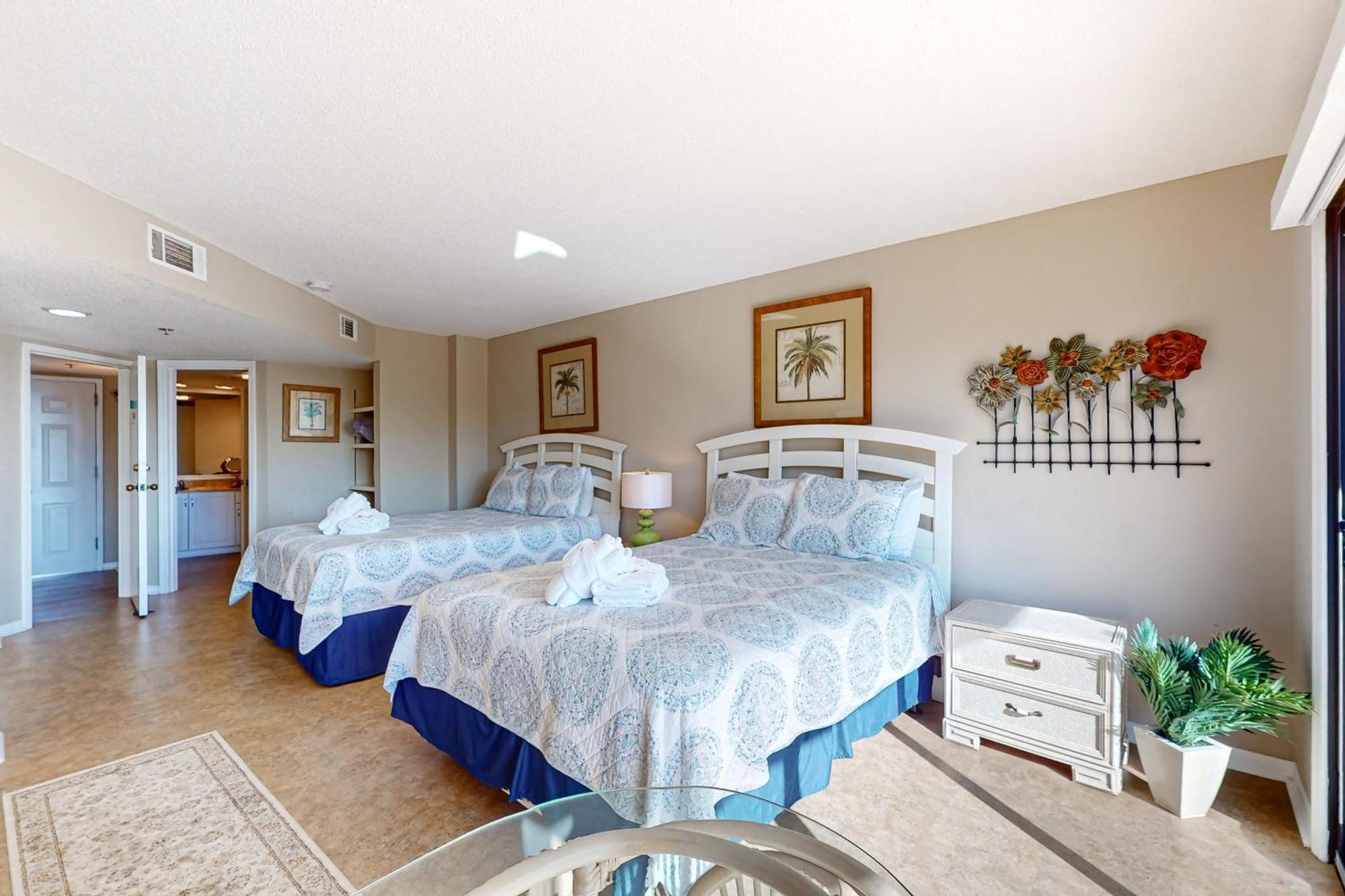 Villamare Hilton Head Island Room photo